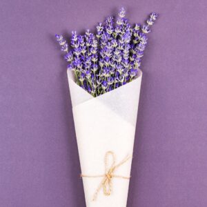Lavender_Bouquet_CGF105_Flowers_Gift_Delivery_In_Colombo_CAKESANDGIFTS.COM